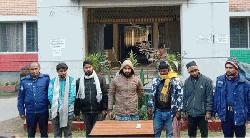 ফুলবাড়ীতে ভুয়া ডিবি পুলিশের পরিচয়ে দিয়ে অপহরণ মুক্তিপণ দাবী