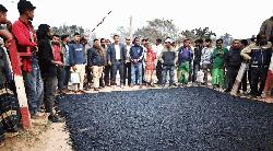 অবশেষে মেরামত হলো রাণীনগর রেলগেটের উচু-নিচু সড়কটি