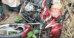 ঈদের ছুটিতে বাড়ি ফেরার পথে একই পরিবারের ৩ জন নিহত