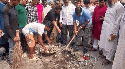 নবাবগঞ্জে পরিচ্ছন্নতা কার্যক্রম উদ্বোধন করলেন এমপি খন্দকার আবু আশফাক