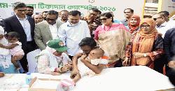 শিশুদের হাম-রুবেলা প্রতিরোধে আজ থেকে ডিএনসিসির ১০ অঞ্চলে ৫৯৯ কেন্দ্রে জরুরি টিকাদান ক্যাম্পেইন শুরু