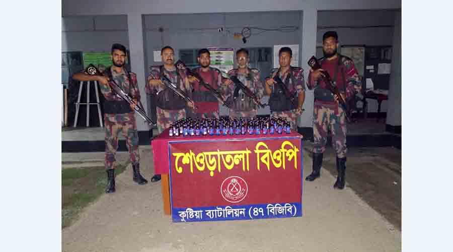 কুষ্টিয়ায় বিজিবির অভিযানে ভারতীয় মাদক উদ্ধার