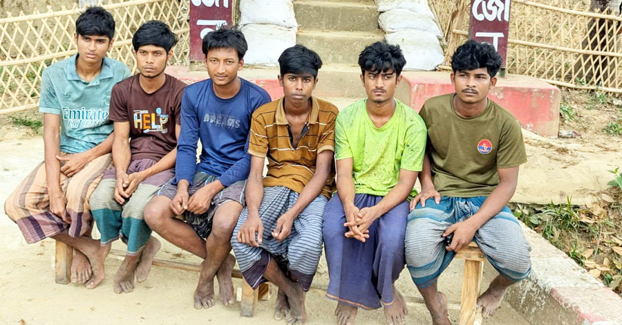 বান্দরবানে সন্ত্রাসীদের হাতে অপহৃত ৬ রাবার শ্রমিক উদ্ধার