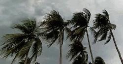 ১৭ জেলায় ঝড়ের আভাস, ভারী বৃষ্টির শঙ্কা ৩ বিভাগে