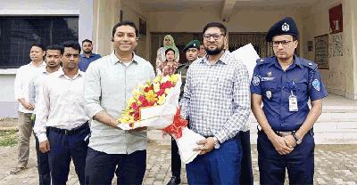 সরকারি সফরে লামায় প্রাথমিক ও গণশিক্ষা প্রতিমন্ত্রী ববি হাজ্জাজ  