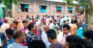 চিরিরবন্দরে জমি বিরোধে বাবা ও সৎ ভাই খুন, ঘাতক পলাতক
