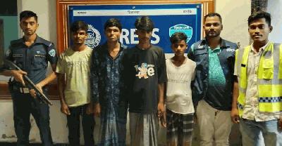 সাতকানিয়ায় ২ স্কুলছাত্রীকে আটকে রেখে সংঘবদ্ধ ধর্ষণ, গ্রেপ্তার ৪  