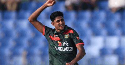 এপ্রিলের সেরা খেলোয়াড় নাহিদ রানা