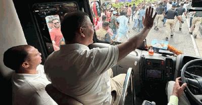 চাঁদপুরে পৌঁছেছেন প্রধানমন্ত্রী তারেক রহমান