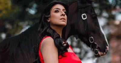 ঈদে আসছে মৌ এর ‘সারার সংসার’