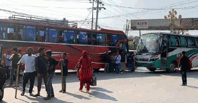 রাজশাহীতে সব রুটের বাস চলাচল বন্ধ, ভোগান্তি