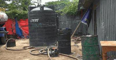 বিমানবন্দর ডিপোর ট্যাংক লরি থেকে ৯ হাজার লিটার বিমানের তেল চুরি 