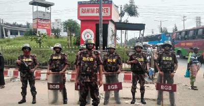 ঈদযাত্রার আইন-শৃঙ্খলা রক্ষায় বিজিবি মোতায়েন