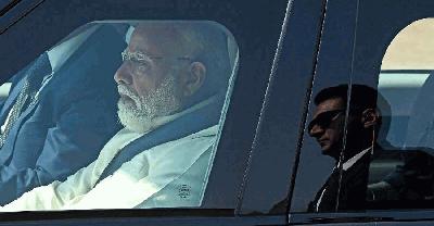পাকিস্তানের পেছনে লাগতে গিয়ে ভারতকে একঘরে করে ফেলেছেন মোদী? 