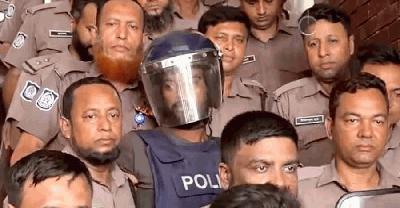 আমি ধর্ষণ করছি, রামিসাকে মারছে ডলার