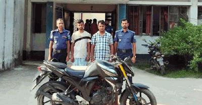 বেলকুচিতে চুরি হওয়া মোটরসাইকেল উদ্ধার, আটক ২