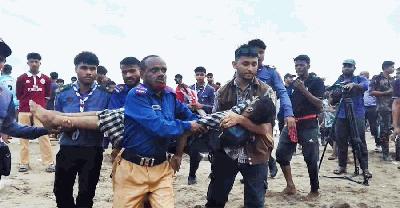 জাফলংয়ে বন্ধুদের সঙ্গে গোসলে নেমে তরুণের মৃত্যু