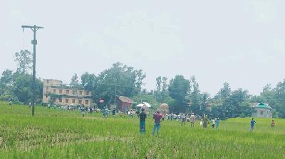 খড়কি গ্রামে দুই দিনব্যাপী সংঘর্ষ, আহত ৪০