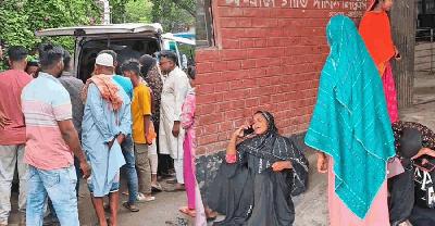 ব্রাহ্মণবাড়িয়ায় পিকআপ-সিএনজি সংঘর্ষ, মা-ছেলেসহ নিহত ৩  