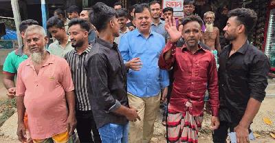 ভারতের বন্দিদশা থেকে দেশে ফিরল বগুড়ার ২৮ শ্রমিক   