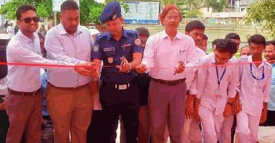 কাউখালীতে স্টার্টআপ, বিজ্ঞান প্রকল্প ও উদ্ভাবনী ধারণা প্রদর্শনী অনুষ্ঠিত