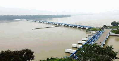 হঠাৎ উজানের ঢলে তিস্তার পানি বৃদ্ধি, ফসল নিয়ে চিন্তা কৃষক