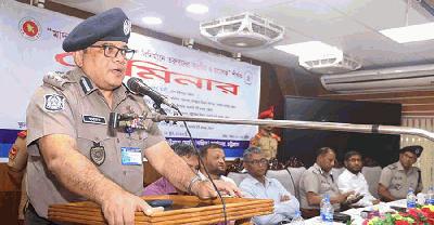 মাদক প্রতিরোধে সামাজিক প্রতিরোধ গড়ে তুলতে হবে : সিএমপি কমিশনার