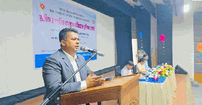 ‘নিজের নয়, সমাজ ও রাষ্ট্রের পরিবর্তনে কাজ করুন’