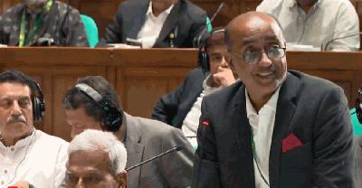 ঢাকার বাইরে হাইকোর্টের স্থায়ী বেঞ্চ প্রতিষ্ঠার সুযোগ নেই: আইনমন্ত্রী