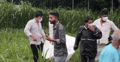 সিংগাইরে নিখোঁজ স্কুলছাত্রীর মিলল দ্বিখণ্ডিত লাশ