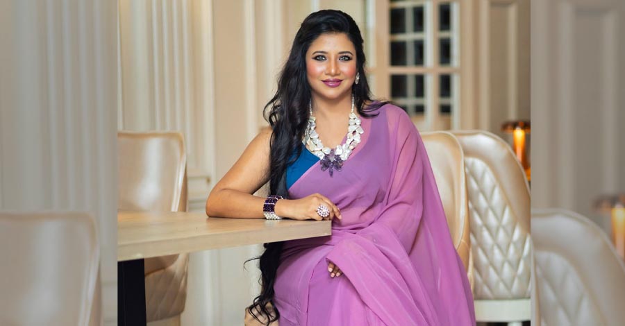 লন্ডনে ওয়ারফেজ কনসার্ট উপস্থাপনা করবেন মেহজাবিন রিনতি