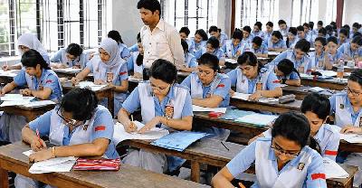 রাত পোহালেই এইচএসসিতে বসছে পৌনে ১৩ লাখ শিক্ষার্থী