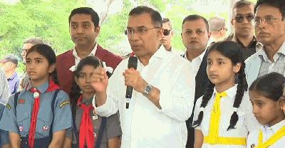 শিক্ষার্থীদের প্রতিবছর একটি করে গাছ লাগানোর আহ্বান প্রধানমন্ত্রীর