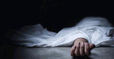 বগুড়ায় ফায়ার সার্ভিস কর্মীর ঝুলন্ত লাশ উদ্ধার