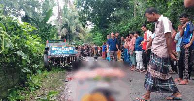 শার্শায় ট্রলি-মোটরসাইকেল মুখোমুখি সংঘর্ষে নিহত ২