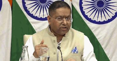ঢাকার সঙ্গে সম্পর্ক এগিয়ে নিতে প্রস্তুত ভারত, জানালেন জয়সোয়াল