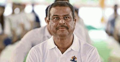 পদত্যাগের পর শিক্ষার্থীদের উদ্দেশে যা বললেন ধর্মেন্দ্র প্রধান