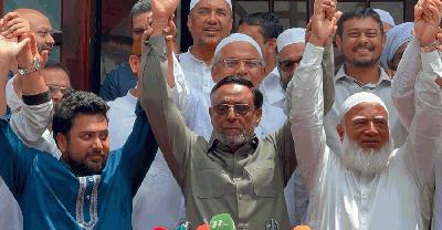 রাষ্ট্রপতি পদে ১১ দলীয় জোটের প্রার্থী অলি আহমেদ