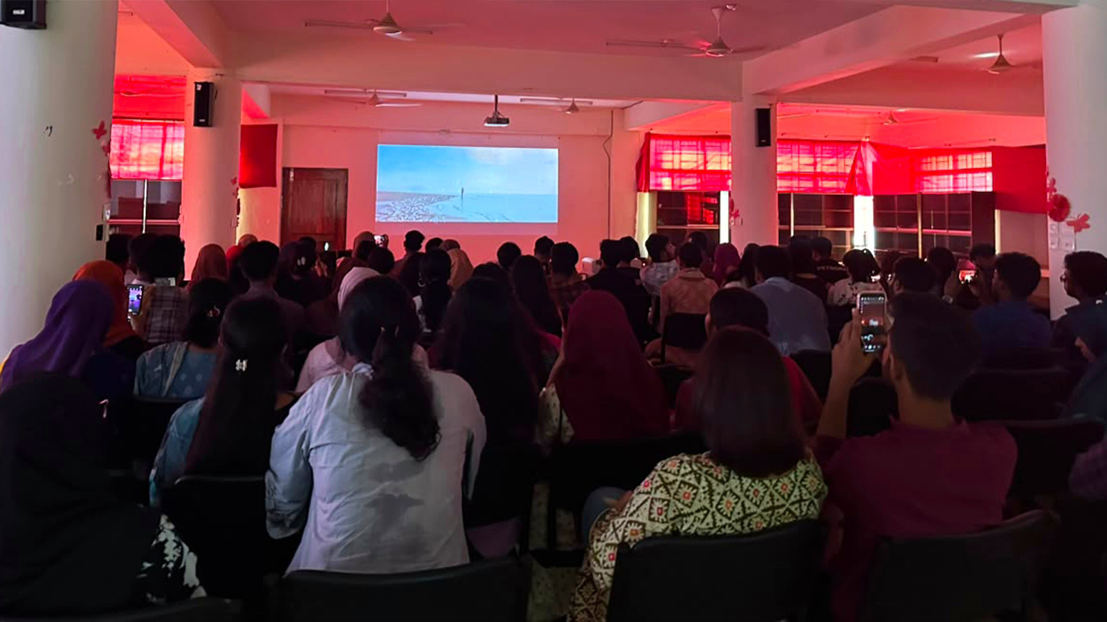 নজরুল বিশ্ববিদ্যালয়ে জীবনানন্দের ‘বনলতা সেন’