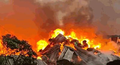 কোনাবাড়ীতে ঝুটের গোডাউনে আগুন, ক্ষয়ক্ষতির তদন্ত চলছে