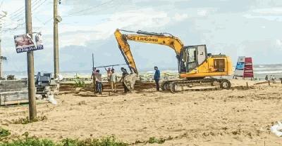 কক্সবাজার সৈকতে রাস্তা নির্মাণ বন্ধ, হাইকোর্টে বড় নির্দেশ