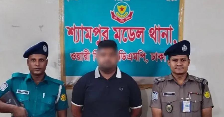 ৯ হাজার মুখোশ-বিস্ফোরক উদ্ধার, যুবলীগ নেতা গ্রেপ্তার