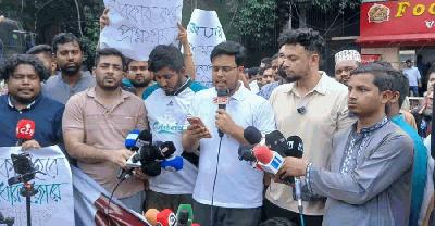 প্রশ্নফাঁসের জেরে উত্তাল যুবশক্তি, প্রতিমন্ত্রীর পদত্যাগ দাবিতে অধিদপ্তর ঘেরাও