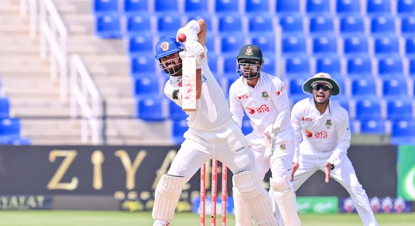 আফগানিস্তানকে গুঁড়িয়ে দিয়ে বাংলাদেশের লিড