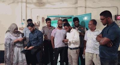 অস্বাস্থ্যকর পরিবেশে আচার-চিপস তৈরি, ফেনীতে রিহান ফুডসকে লাখ টাকা জরিমানা