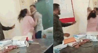 ফুলবাড়িয়ায় বিদ্যালয়ের অফিস কক্ষে দুই শিক্ষকের হাতাহাতি