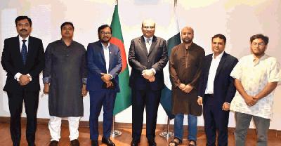 পাকিস্তানের হাইকমিশনারের সঙ্গে এবি পার্টির নেতাদের বৈঠক, আলোচনায় দ্বিপক্ষীয় সম্পর্ক