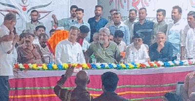 বাকেরগঞ্জে দুর্গাপূজার মণ্ডপ পরিদর্শনে এমপি আবুল হোসেন খান