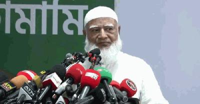 ‘স্বৈরাচারের পথেই হাঁটছে বিএনপি’, সরকারকে কড়া বার্তা জামায়াত আমিরের