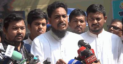 ইশরাকের অস্ত্র হাতে নামার জন্য সরকারকে দায়ী করলেন আখতার